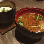 赤坂 すし 秀 - ランチに付く茶碗蒸しと味噌汁