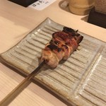 焼鳥 おみ乃 - かしわ（もも肉）