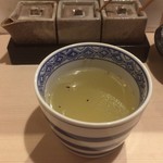 焼鳥 おみ乃 - 親子丼に付くスープ