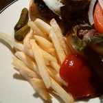 ブラッスリー ギョラン - ケチャ