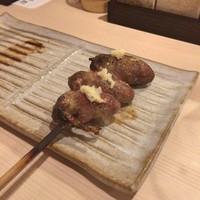 焼鳥 おみ乃 - まるはつ（心臓）