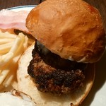 ブラッスリー ギョラン - お肉♪