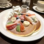 ダウニー - フレッシュフルーツパンケーキ