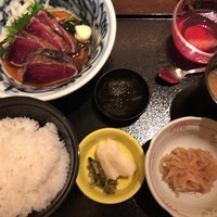 土佐料理 祢保希 丸の内店 - 鰹のタタキ定食1,300円