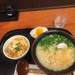 あまぎり庵 - ミニ唐揚げ親子丼セット（天かす、ネギ増量）