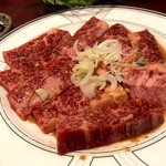 焼肉伎美屋 - 