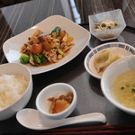 中国料理 竜苑 - 