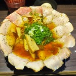 鷹流東京醤油拉麺 蘭丸 - 