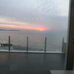 ロルキデ　ブランシュ - 会場の窓から