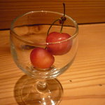 しの田 - サービスのチェリー