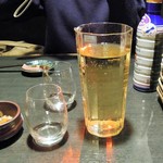 炭焼漁師小屋料理 京急蒲田のひもの屋 - デキャンタ白
