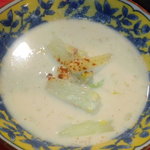 ラヴィリンス - ◆シャケとハクサイの腐乳クリームスープ