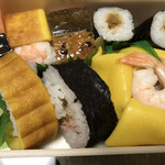 ちらし鮨 関山 - 