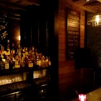 ロウリーズ・ザ・プライムリブ 恵比寿ガーデンプレイス店 - バーもいい感じ(ФωФ)