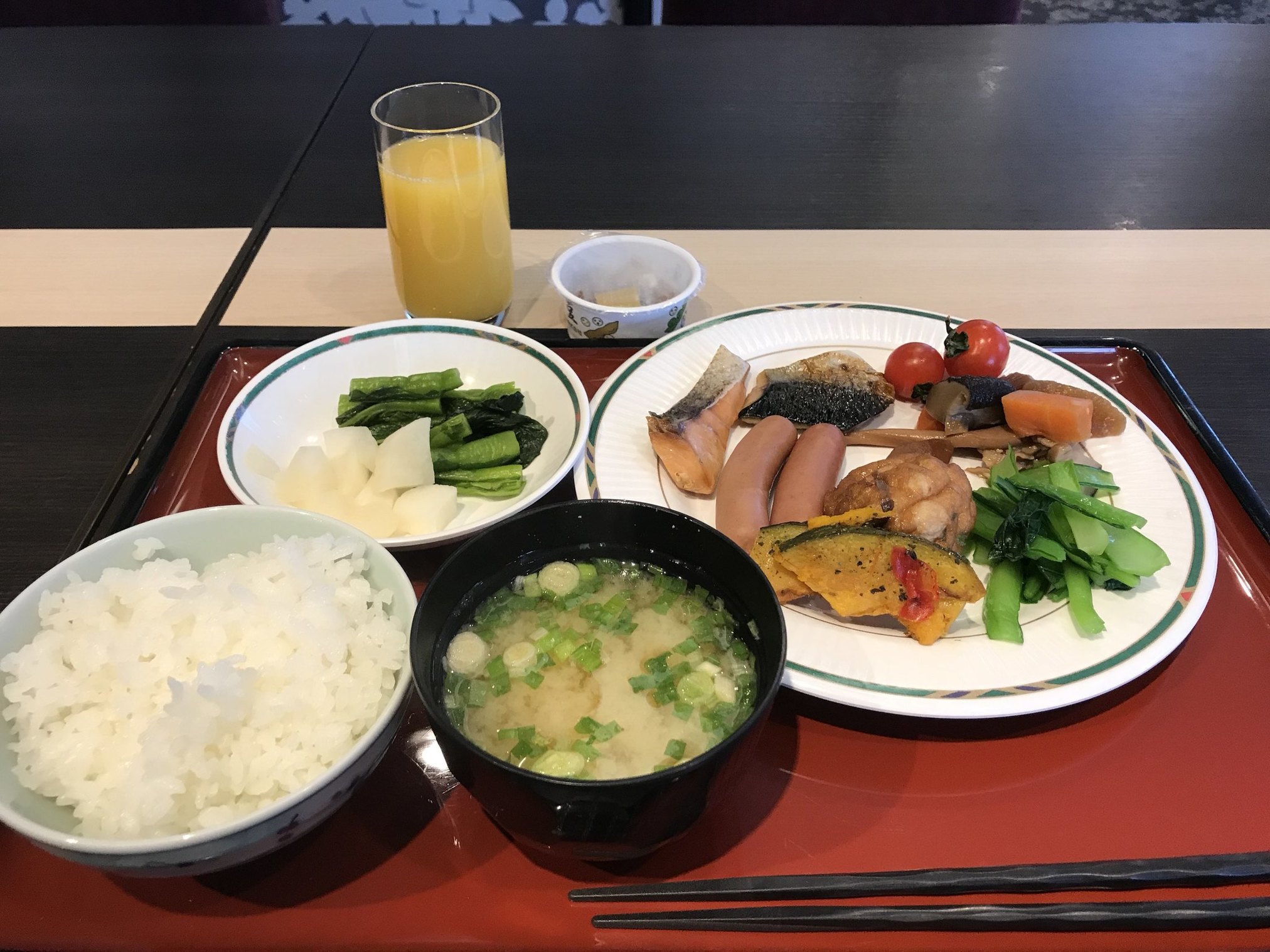 ホテル紅や name=