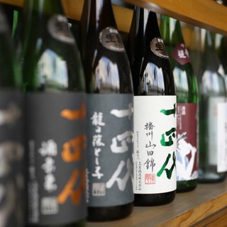 東北の地酒など、酒通もうなる銘酒に酔いしれる