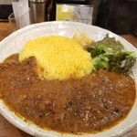 SPICY CURRY 魯珈 - 限定カレー 辛口！薬膳黒ビーフカレーのライス大盛