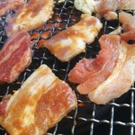 Kokusangyuu Yakiniku Kuidon - 