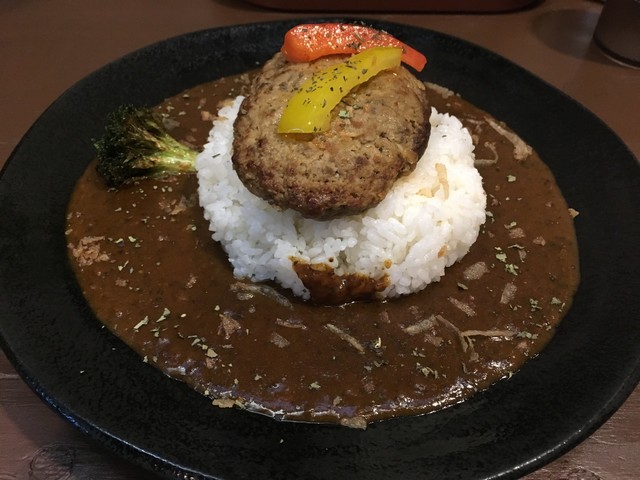 黒岩咖哩飯店>