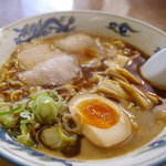 旭川ラーメン ゆーから - ゆーから・醤油（ぺーぱん仕様）