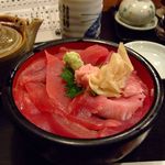 魚真 - 鉄火丼