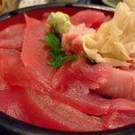 魚真 - 鉄火丼