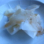 サーラ アマービレ - アンディーヴとパルミジャーノチーズの口直し（11.5月）