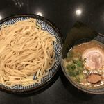 青山焼鳥倶楽部 夜の部 焼鳥屋 - 