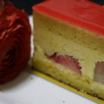 Patisserie Ravi,e relier - フレジェ