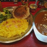 チャイカフェ バガヴァッド - ホットガラムチキンカレー