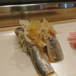 大天寿司 - イワシ(握り)