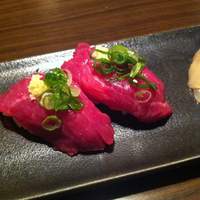 藤よし 堺駅前店 - 名物馬肉にぎり２貫￥３００？