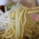 中華そば 味万 - 麺