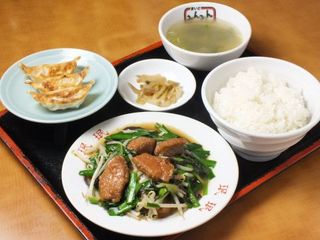 Mim Min - レバニラ炒め定食