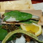 草喰 なかひがし - 杉板焼き