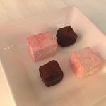 デュ・ヴァン・ハッシシ - 