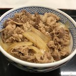 吉野家 - 牛丼並　通常価格380円（税込）