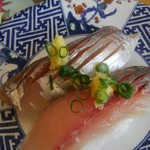 廻鮮寿司 塩釜港 - アジ250円(税込)新鮮で美味しい～♪