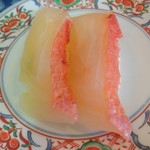廻鮮寿司 塩釜港 - 金目鯛300円(税込)