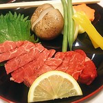 宴處　心意気 - 牛ひれ肉の陶板焼き