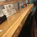 油山とんこつ研究所 くまちゃんラーメン - カウンター席