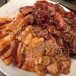 焼肉ダイニング  たじまや庵 - 