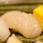 赤坂 すし 秀 - おまかせ15貫握り 1944円 の帆立