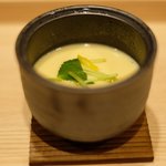 赤坂 すし 秀 - おまかせ15貫握り 1944円 の茶碗蒸し