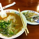 ラーメン太郎 - ラーメンとチャーハンのセット