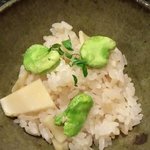 四季彩 葉月 - サッと素揚げした『そら豆』には軽くお塩が…良いアクセントです(*^^)v