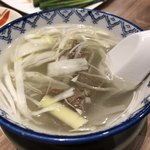 牛たん炭焼利久 - 牛テールスープ