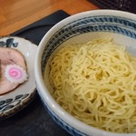 かまや食堂 - 麺は冷たいのか温かいのを選べます