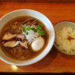 ラーメン 鳥好 - +サービスの御飯