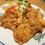 中央軒 - 生ビールセットの豚天